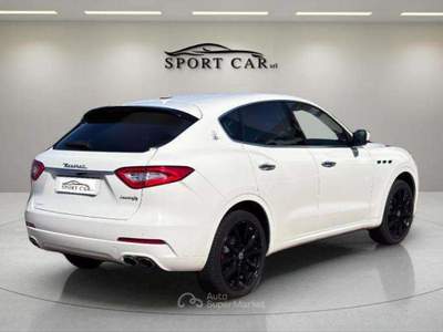 Maserati Levante 3.0 V6 275cv auto Bianco usata MONTECCHIO MAGGIORE