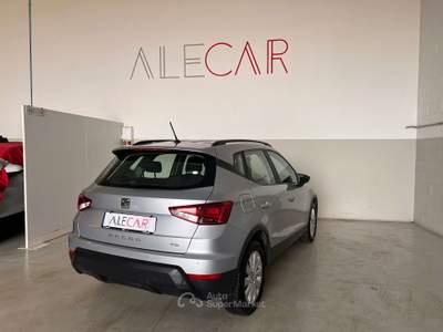 Seat Arona Arona 2017 1.0 tgi Style 90cv Metano Argento usata MONTIRONE