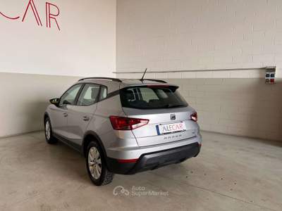 Seat Arona Arona 2017 1.0 tgi Style 90cv Metano Argento usata MONTIRONE