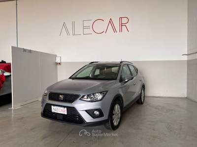 Seat Arona Arona 2017 1.0 tgi Style 90cv Metano Argento usata MONTIRONE