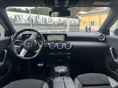 Mercedes-Benz Classe A A 180 d Automatic Premium Bianco usata Sant'Anastasia