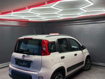 Fiat Panda Hybrid City Cross 29000 KM Bianco usata Teverola