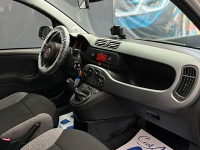 Fiat Panda Hybrid City Cross 29000 KM Bianco usata Teverola