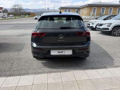 Volkswagen Golf Golf VIII  1.5 tgi Life 130cv dsg Grigio usata Gubbio