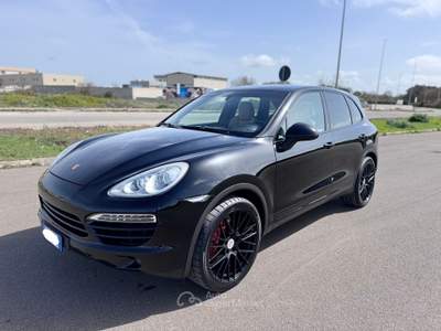 Porsche Cayenne 3.0 Diesel 245CV Platinum Edition Nero usata Santeramo in Colle