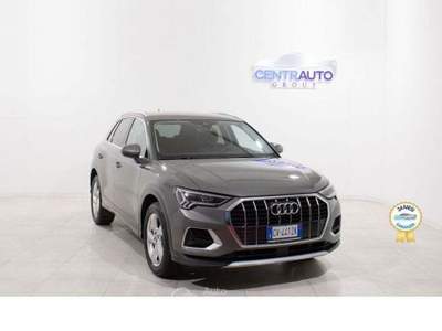 Audi Q3 S Tronic Business Advanced Grigio usata Galatina