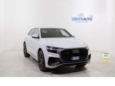 Audi Q8 286cv quattro tiptronic Sport Bianco usata Galatina