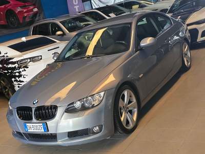 BMW Serie 3 320d Perfetta lavaggio olio cambio appena fatto usata Rimini