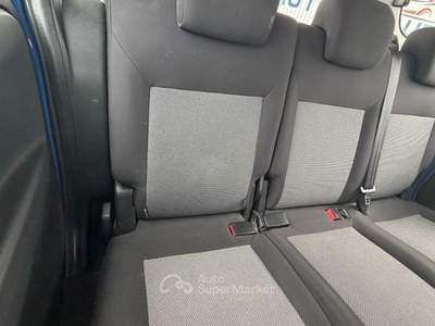 Fiat Doblò Doblo 7 POSTI 1.4 BENZINA E METANO 16V Natural Power Emotion Blu/Azzurro usata Napoli