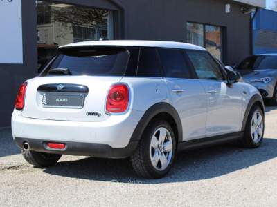 MINI Clubman 1.5 Cooper D Baker Street 5 porte Grigio usata Città di Castello