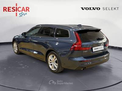 Volvo V60 V60 ii n1 2.0 b4 essential auto Blu/Azzurro usata Cameri