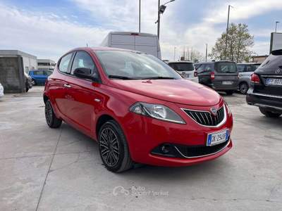 Lancia Ypsilon 1.0 firefly hybrid gold s Rosso usata Anzio