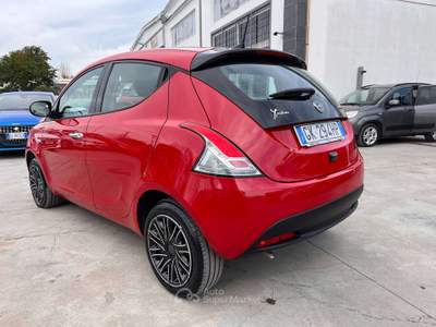 Lancia Ypsilon 1.0 firefly hybrid gold s Rosso usata Anzio