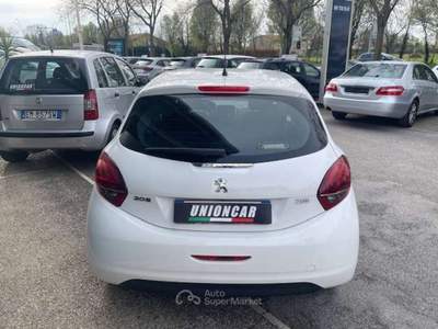 Peugeot 208 208 I 2015 5p 1.5 bluehdi Active Bianco usata Mirano