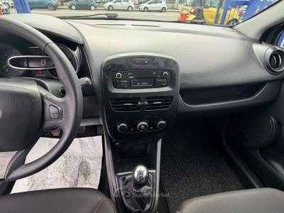 Renault Clio Clio IV 2014 5p 1.2 Live Gpl 75cv Grigio usata Torino