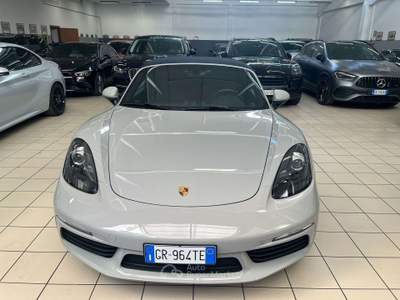 Porsche Boxster 718 Boxster IV  718 2.0 300cv pdk Beige usata Milano