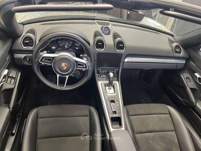 Porsche Boxster 718 Boxster IV  718 2.0 300cv pdk Beige usata Milano
