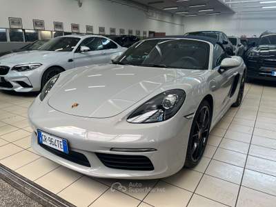 Porsche Boxster 718 Boxster IV  718 2.0 300cv pdk Beige usata Milano