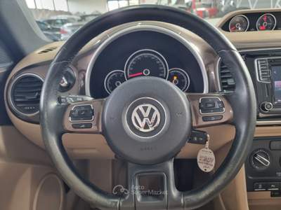 Volkswagen Maggiolino Neopatentati Cabrio Beige usata larciano