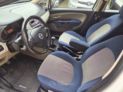 Fiat Grande Punto BUONE CONDIZIONI TAGLIANDATA Bianco usata Mercato San Severino