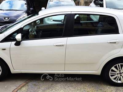 Fiat Grande Punto BUONE CONDIZIONI TAGLIANDATA Bianco usata Mercato San Severino