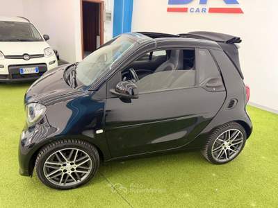 Smart ForTwo BRABUS 0.9 Turbo twinamic cabrio Nero usata San Sebastiano al Vesuvio