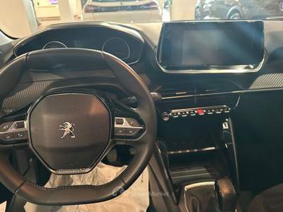 Peugeot 208 PRONTA CONSEGNA Nero usata Grosseto