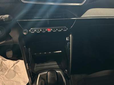 Peugeot 208 PRONTA CONSEGNA Nero usata Grosseto