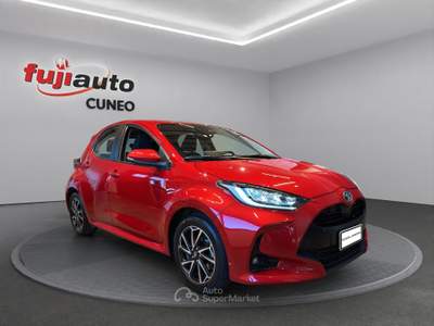 Toyota Yaris Yaris 1.5h Trend Rosso usata Cuneo