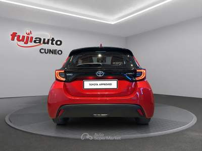 Toyota Yaris Yaris 1.5h Trend Rosso usata Cuneo