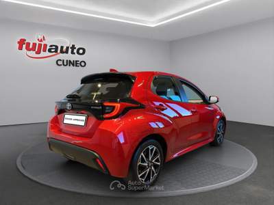 Toyota Yaris Yaris 1.5h Trend Rosso usata Cuneo