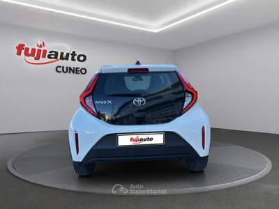 Toyota Aygo X Aygo X 1.0 Active 72cv Bianco usata Cuneo