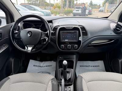 Renault Captur 1.5 dCi 90 CV Start&Stop Energy R-Link Grigio usata Mesagne