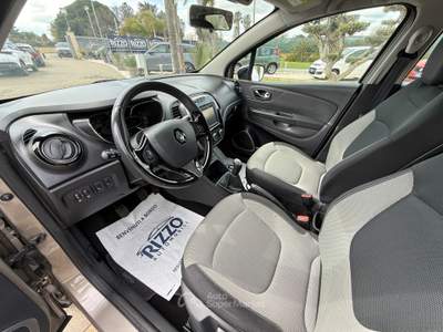 Renault Captur 1.5 dCi 90 CV Start&Stop Energy R-Link Grigio usata Mesagne