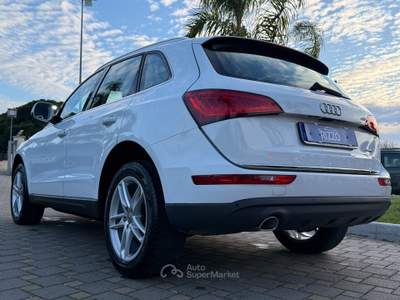 Audi Q5 190 CV QUATTRO S-LINE S-TRONIC Bianco usata Mesagne