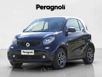 Smart ForTwo 70 1.0 twinamic Passion Nero usata Firenze