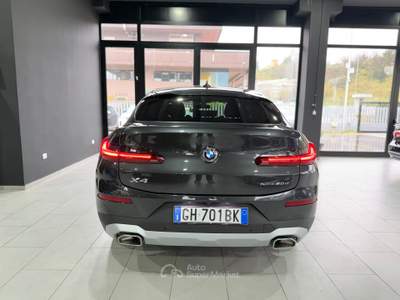 BMW X4 BMW X4 20d Xdrive MHEV 48V usata Teramo