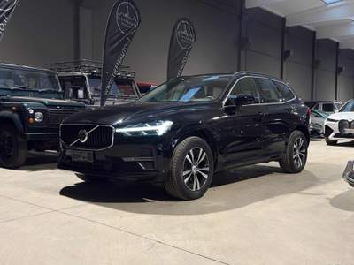 Volvo XC60 B4 (d) Geartronic Momentum Pro Nero usata Bologna
