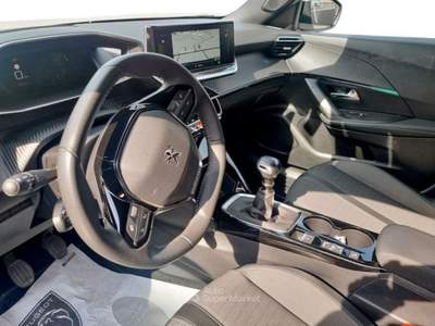 Peugeot 2008 2008 II 2020 1.2 puretech Allure Pack s&s 130cv Bianco usata Tradate