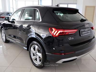 Audi Q3 35 2.0 tdi Business Advanced s-tronic Rosso usata Ceglie Messapica