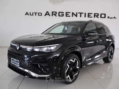 Volkswagen Tiguan 2.0 tdi R-Line Plus 150cv dsg Nero usata Ceglie Messapica