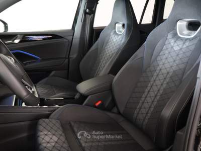 Volkswagen Tiguan 2.0 tdi R-Line Plus 150cv dsg Nero usata Ceglie Messapica