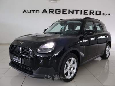 MINI Cooper D Essential Countryman Rosso usata Ceglie Messapica