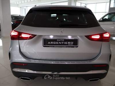 Mercedes-Benz GLA d Automatic AMG Line Premium Argento usata Ceglie Messapica