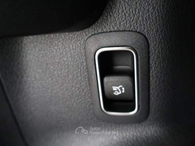 Mercedes-Benz GLA d Automatic AMG Line Premium Argento usata Ceglie Messapica