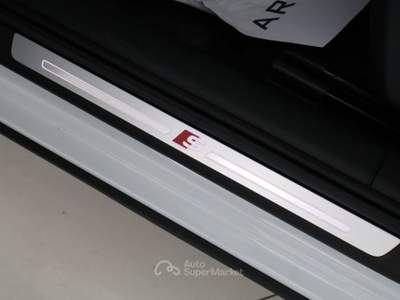Audi Q2 30 TDI S line Edition nuova km0!!! matrix virtual Oro usata Ceglie Messapica