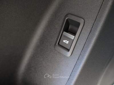Audi Q3 SPB TDI 110 kW S tronic S Line edition Rosso usata Ceglie Messapica