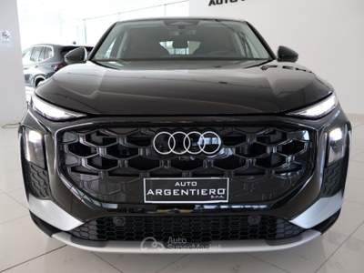 Audi Q3 SPB TDI 110 kW S tronic S Line edition Rosso usata Ceglie Messapica