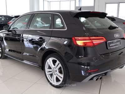 Audi A3 35 2.0 tdi Admired 150cv s-tronic my20 Rosso usata Ceglie Messapica