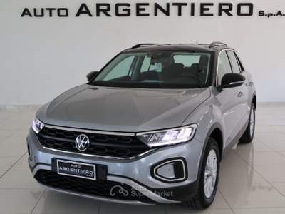 Volkswagen T-Roc 2.0 tdi Life 115cv Rosso usata Ceglie Messapica